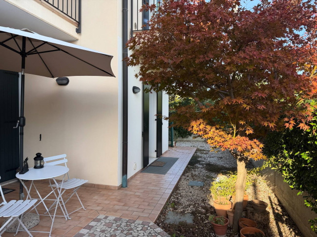 Appartamento in Vendita a Paese