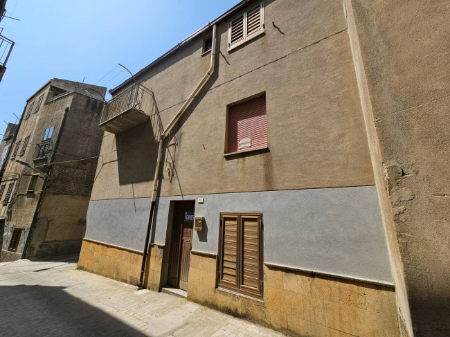 Casa singola in vendita a Enna