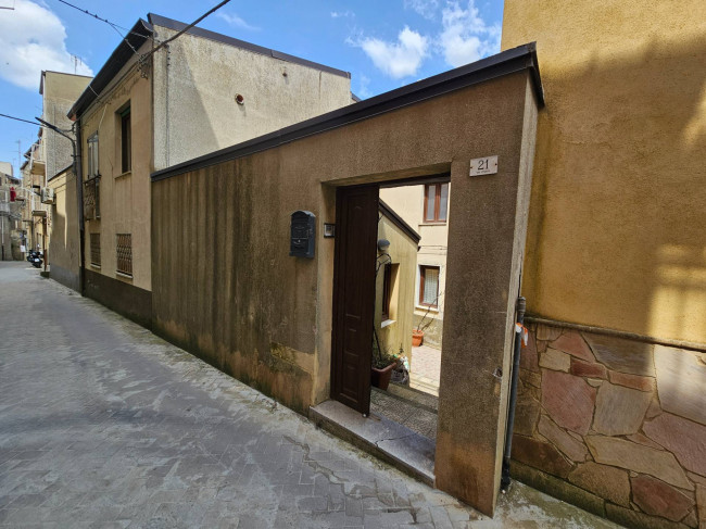 Casa singola in vendita a Enna