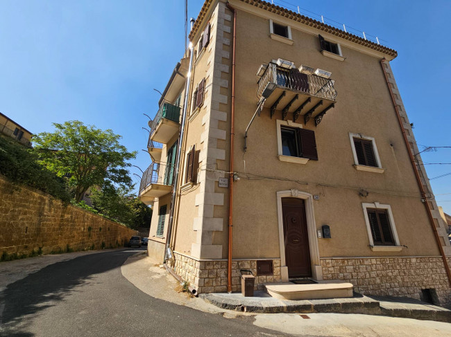 Casa singola in vendita a Enna