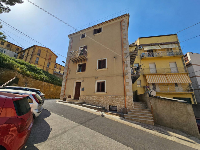 Casa singola in vendita a Enna