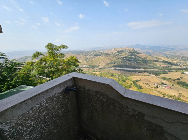Casa singola in vendita a Enna