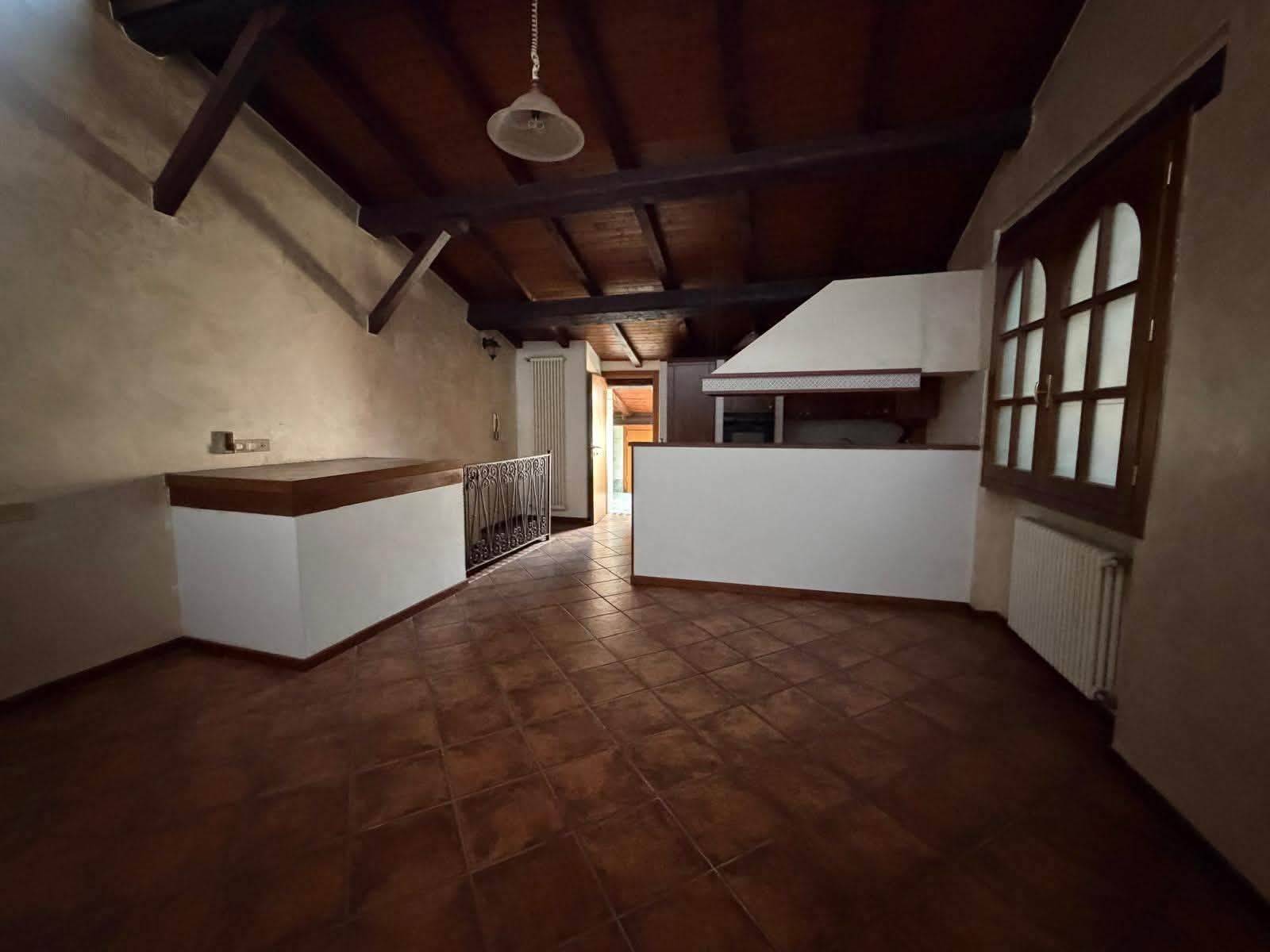 Appartamento in vendita a Castelfranco Emi... - foto 2
