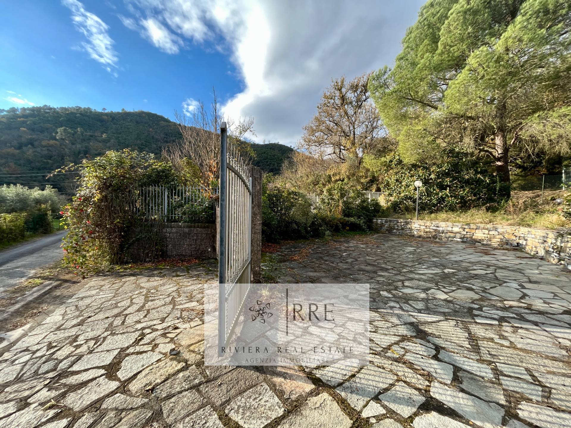 Villa in vendita a Garlenda (SV)
