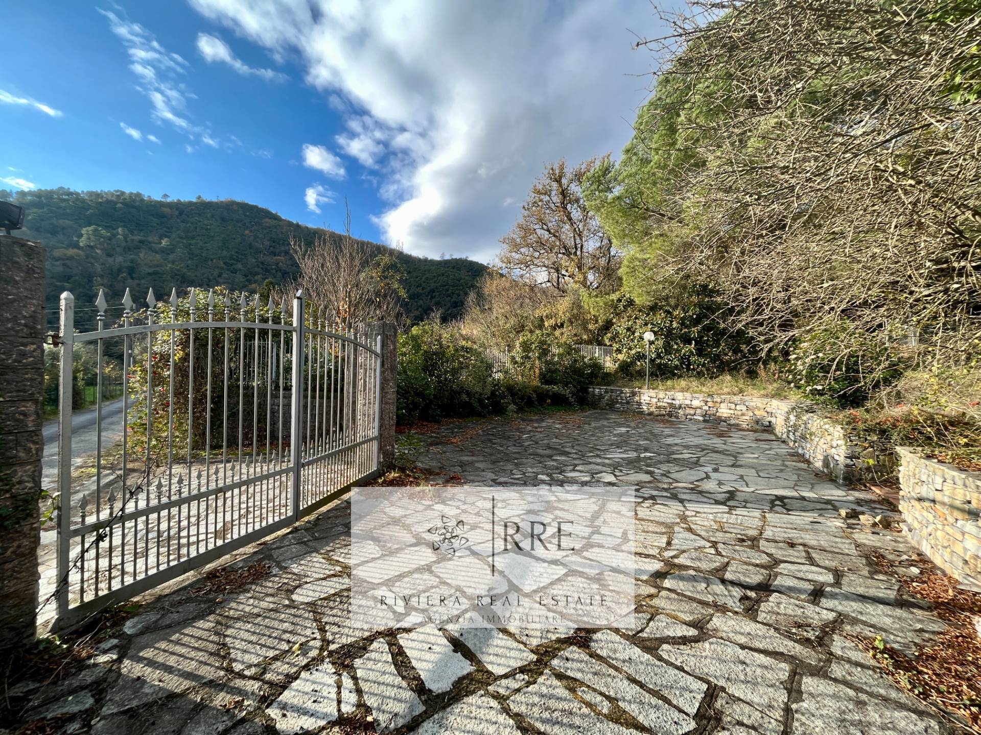 Villa in vendita a Garlenda (SV)