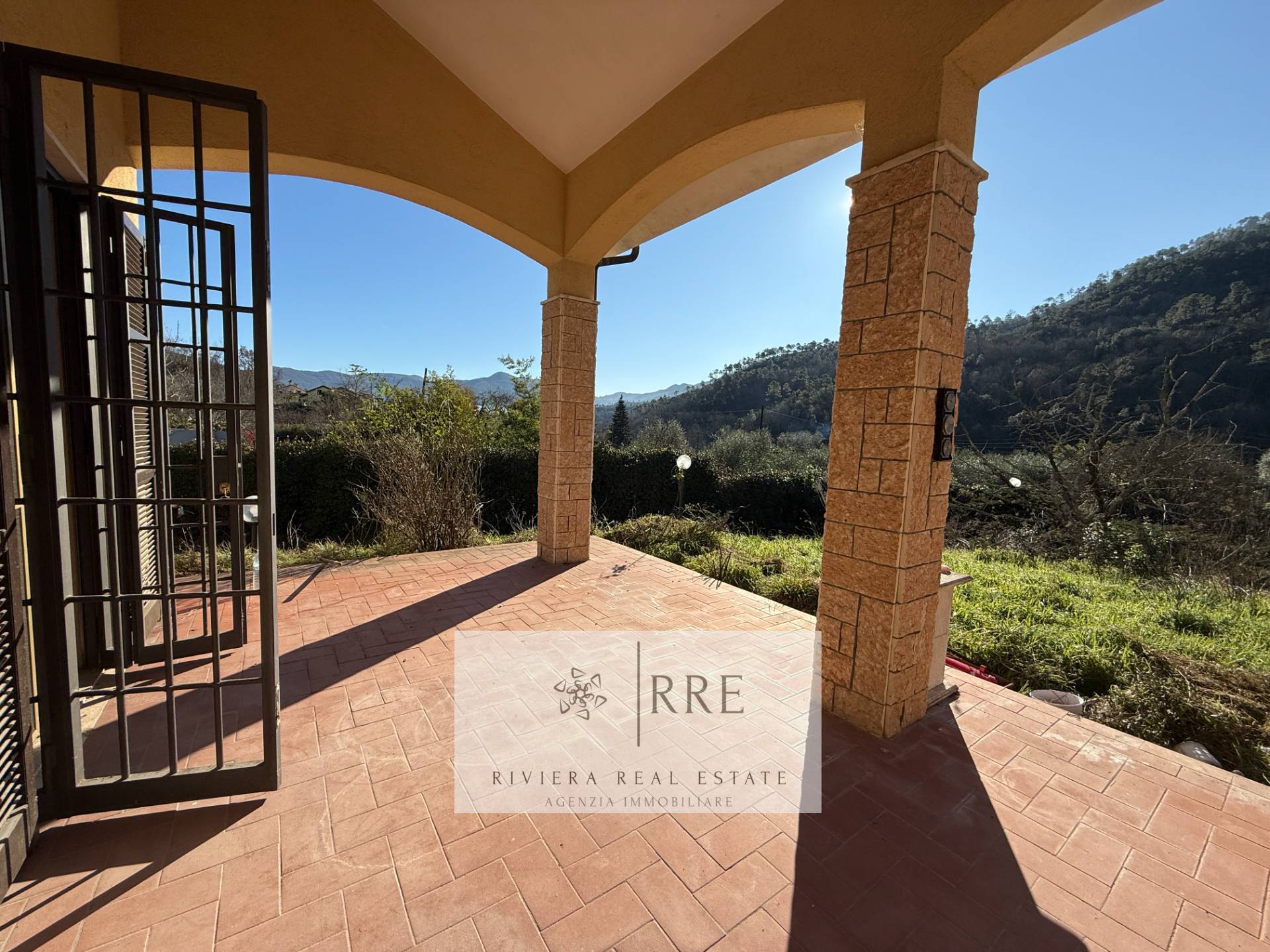 Villa in vendita a Garlenda (SV)