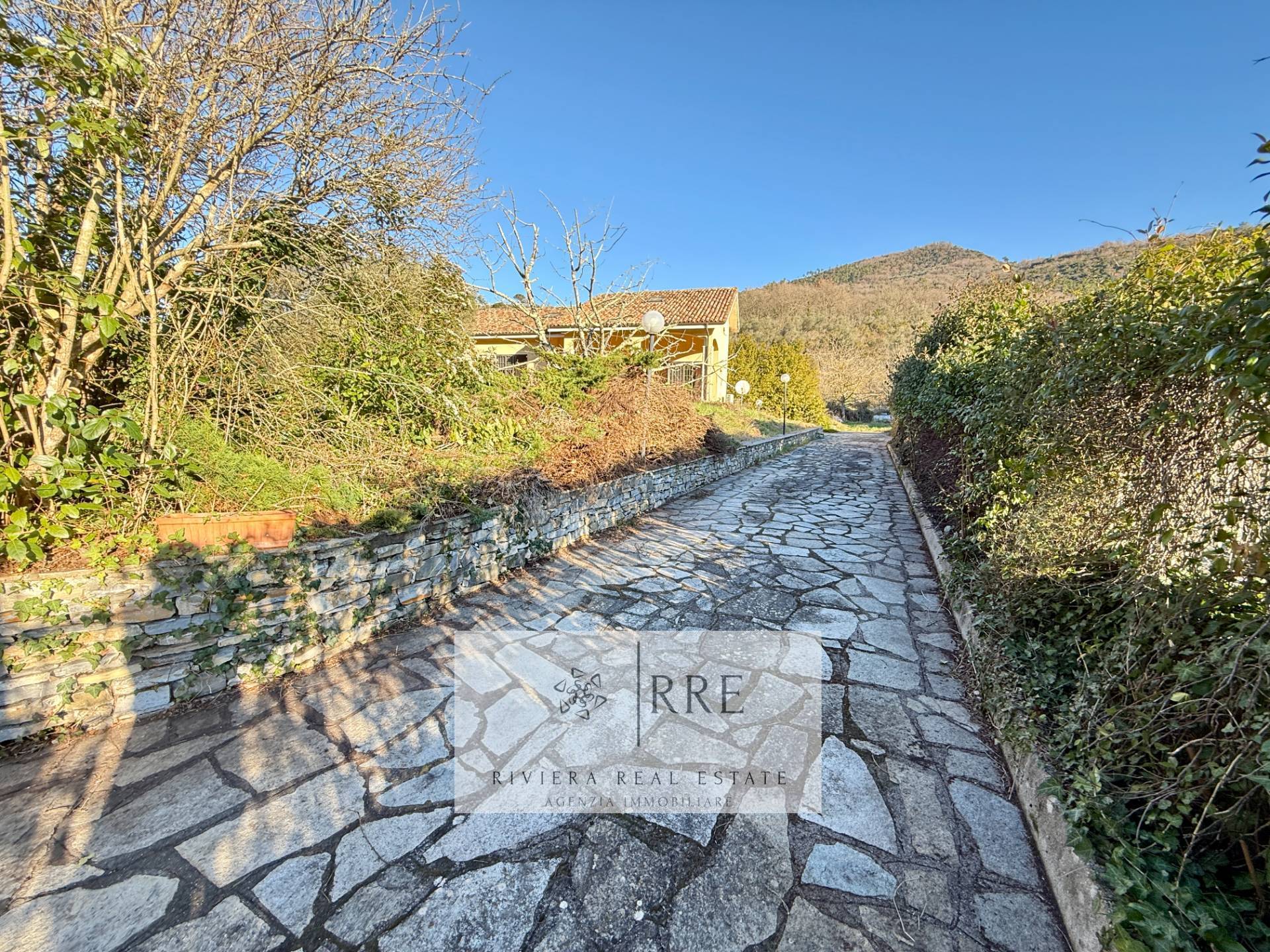 Villa in vendita a Garlenda (SV)