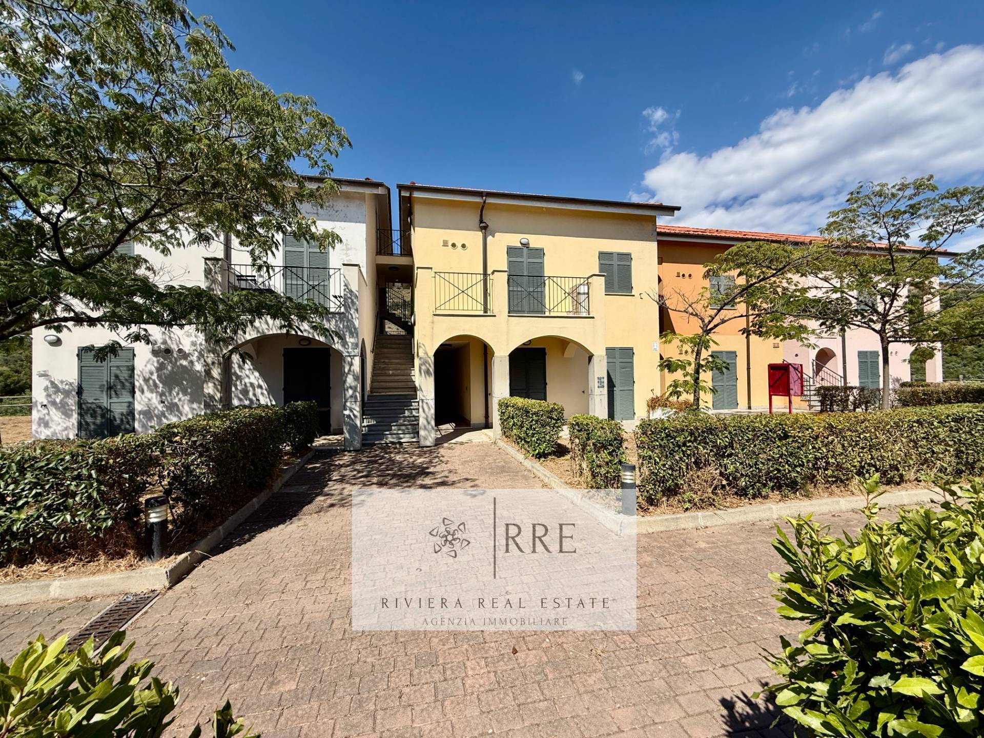 Two-roomed flats for sale in Castellaro