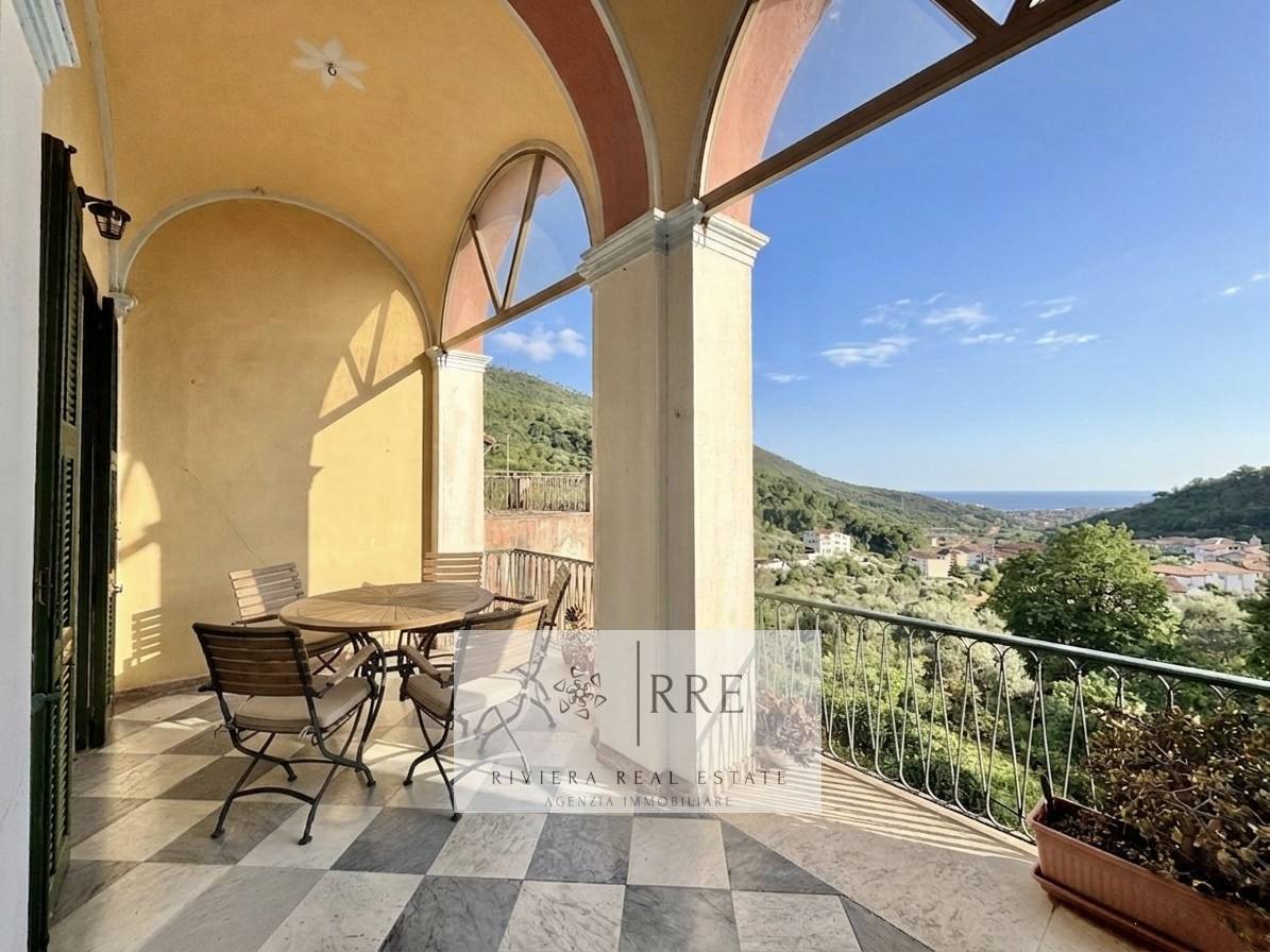 Casa Semindipendente in vendita a Loano