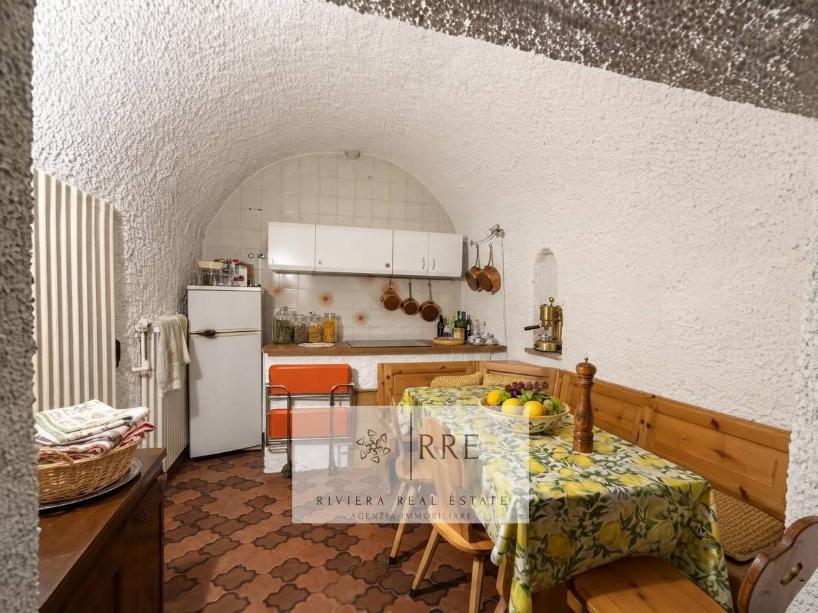 Casa Indipendente in vendita a Cisano sul Neva - foto 8