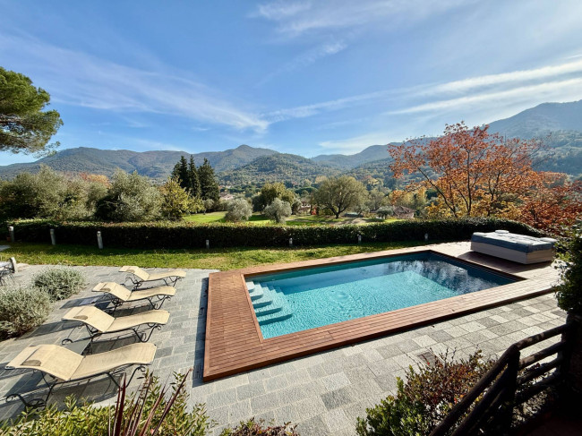 Villa for sale in Garlenda