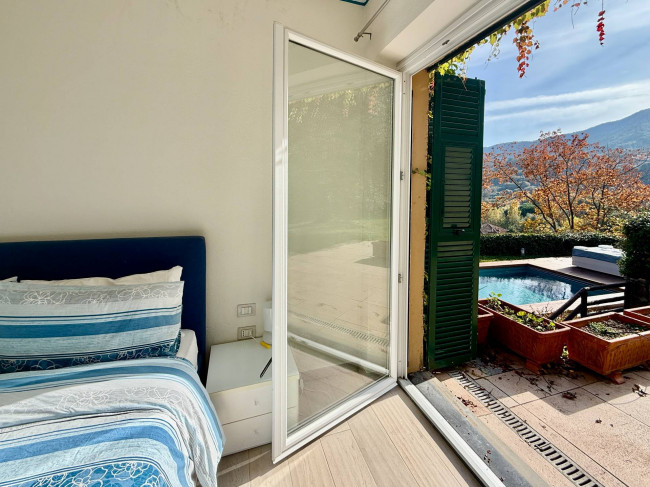 Villa for sale in Garlenda