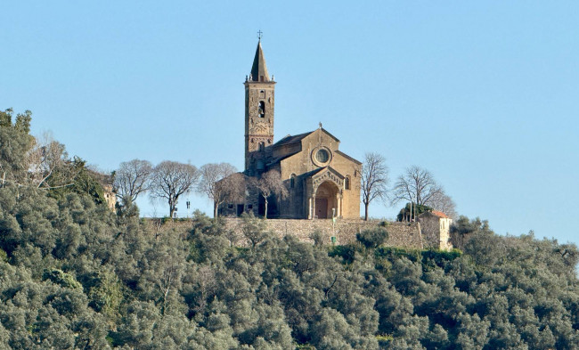 Casa Indipendente in vendita a Imperia