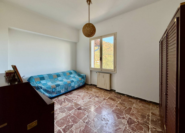 Casa Indipendente in vendita a Imperia