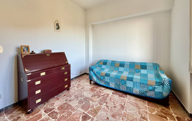 Casa Indipendente in vendita a Imperia