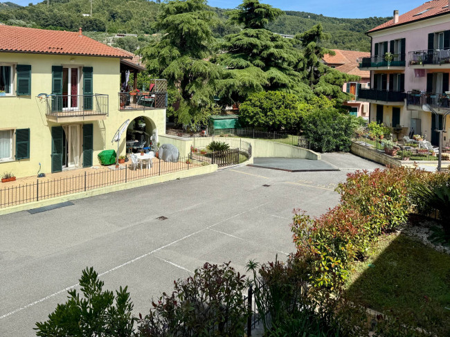 Appartamento in vendita a Andora
