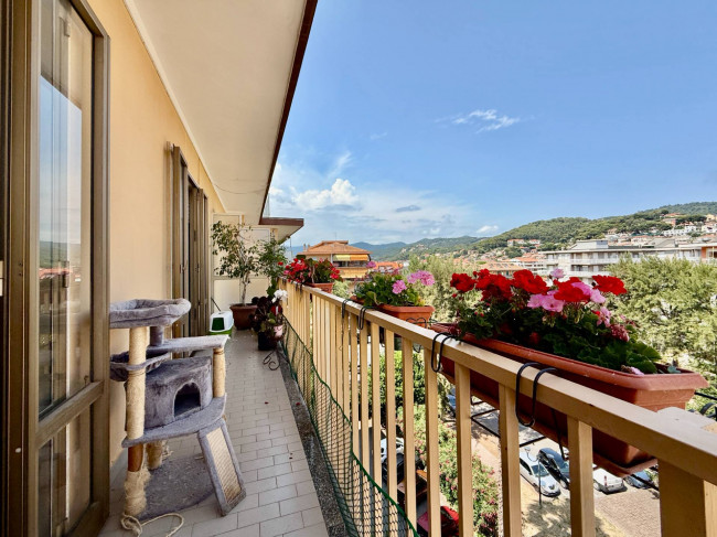 4rooms flat for sale in Andora
