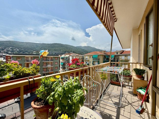 4rooms flat for sale in Andora