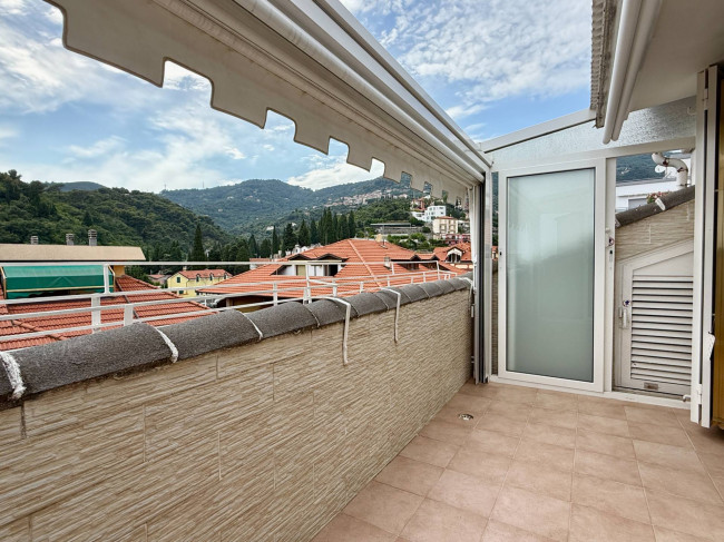 Wohnung zu verkaufen in Alassio