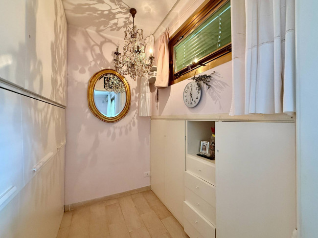 Wohnung zu verkaufen in Alassio