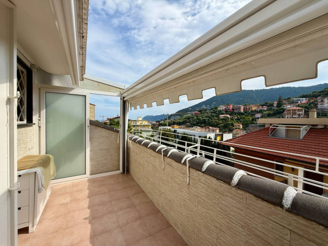 Wohnung zu verkaufen in Alassio