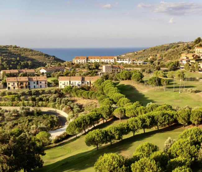 Castellaro Golf Resort