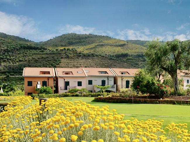 Castellaro Golf Resort