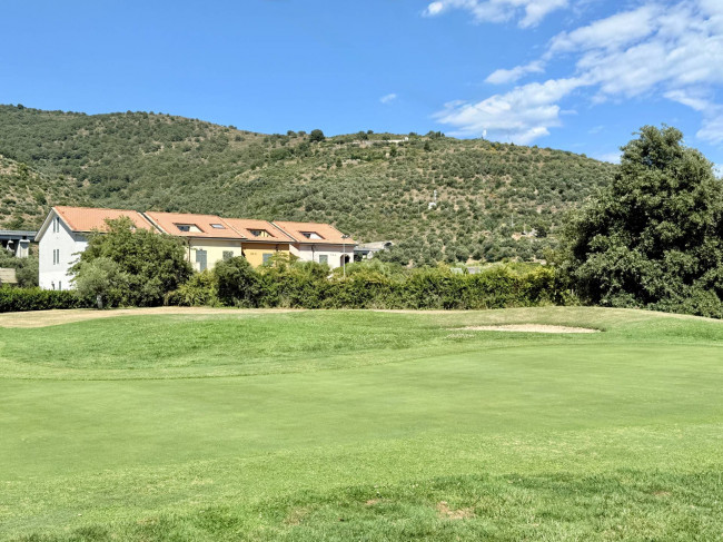 Two-roomed flats for sale in Castellaro