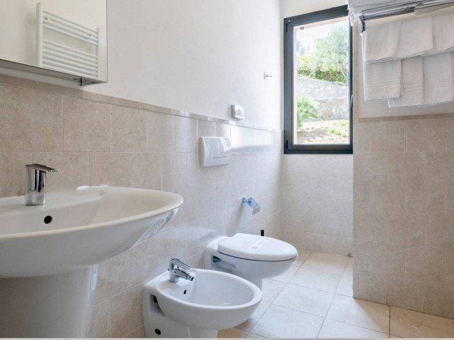 Studio flats with sea view for sale in Castellaro