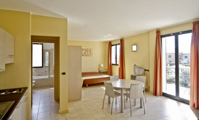 Studio flats for sale in Castellaro