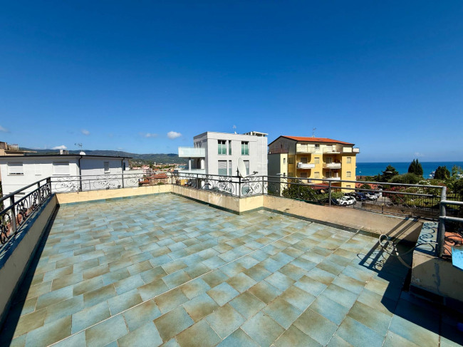 Villa in vendita a Diano Marina