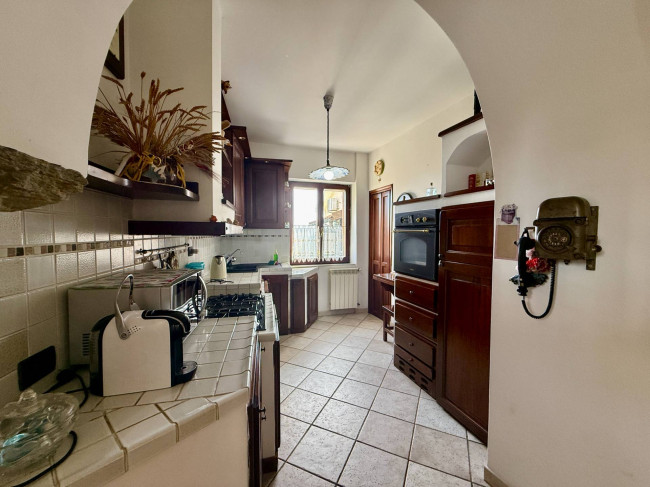 Casa Indipendente in vendita a Vado Ligure