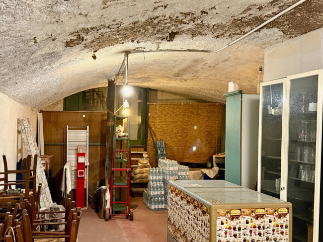 Ristorante in vendita a Pieve di Teco