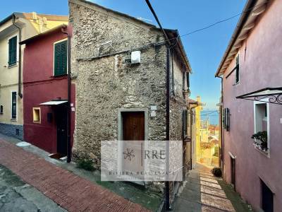 Rustico in vendita a Alassio