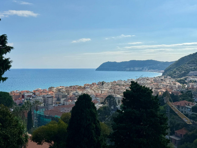 3rooms flat for sale in Alassio