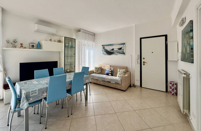 3rooms flat for sale in Alassio