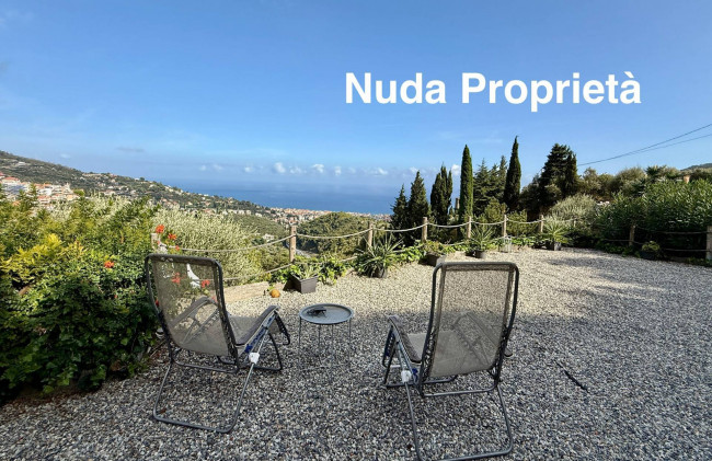 Villa in vendita a Alassio