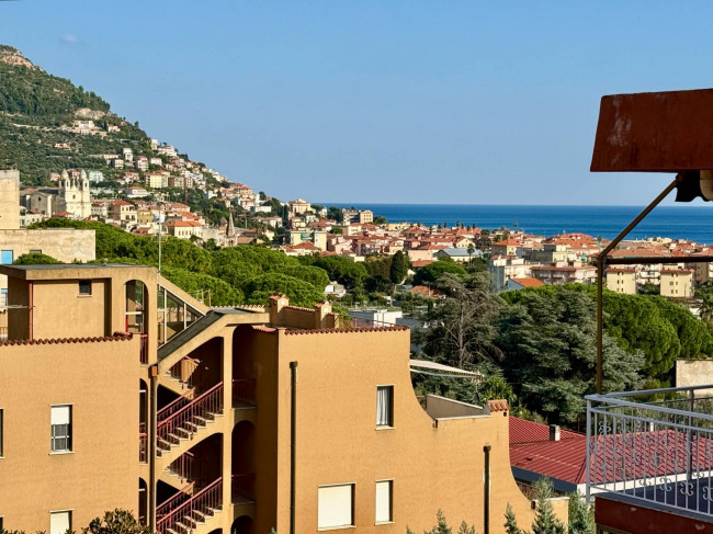 Bilocale in vendita a Pietra Ligure