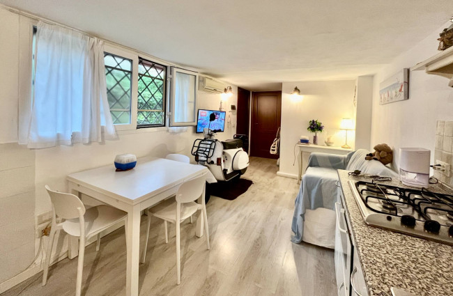 Bilocale in vendita a Alassio