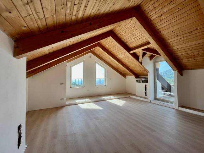 Mansarda in vendita a Alassio