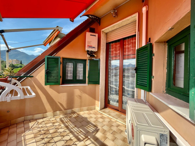 Two-roomed flat for sale in Loano