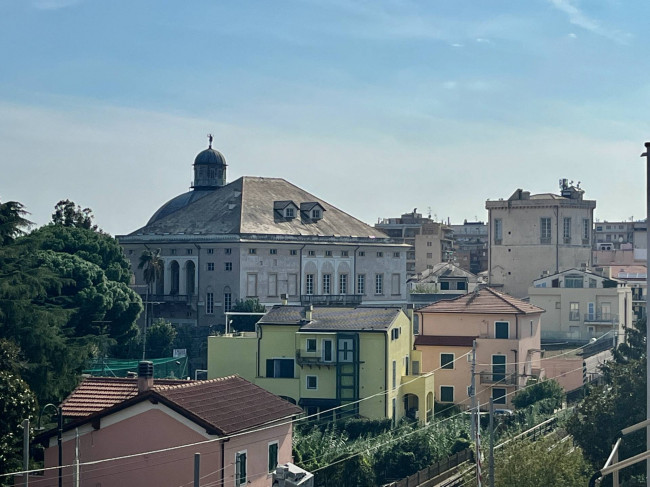 Two-roomed flat for sale in Loano