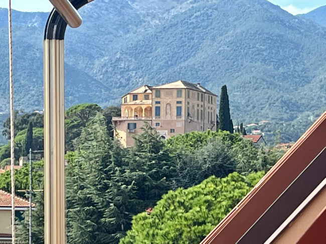 Two-roomed flat for sale in Loano