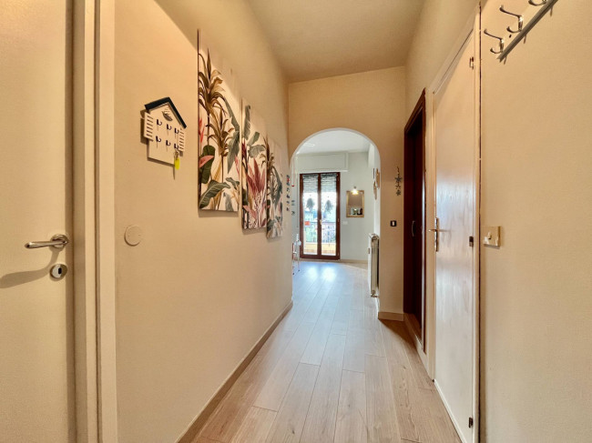 Two-roomed flat for sale in Loano