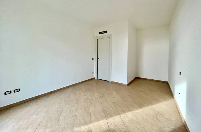 Two-roomed flat for sale in Alassio