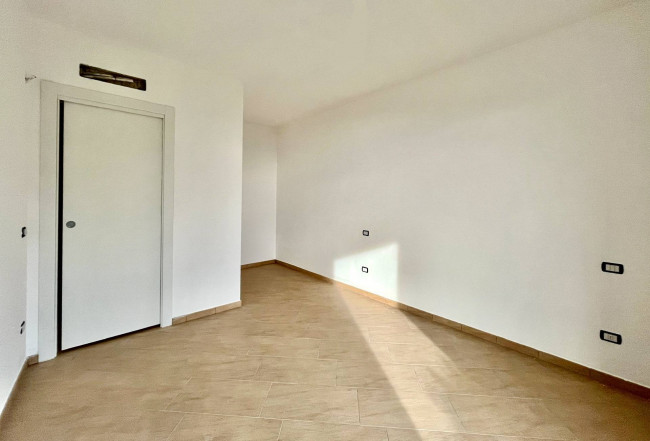 Two-roomed flat for sale in Alassio