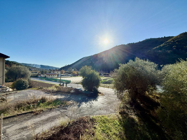 Kleine Villa zu verkaufen in Andora