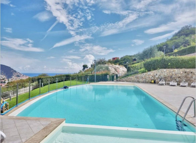Bilocale in vendita a Pietra Ligure