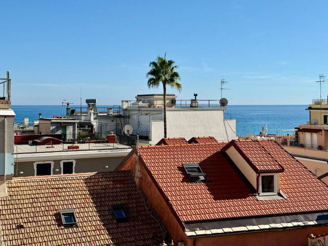 Appartamento in vendita a Alassio