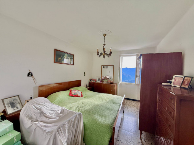 Casa Semindipendente in vendita a Aquila d'Arroscia